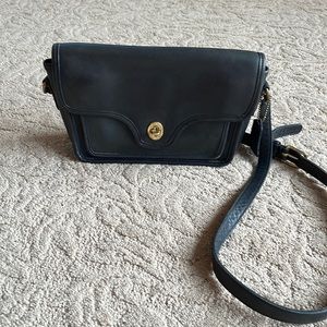 *Rare* Vintage Coach Kent navy leather crossbody shoulder bag